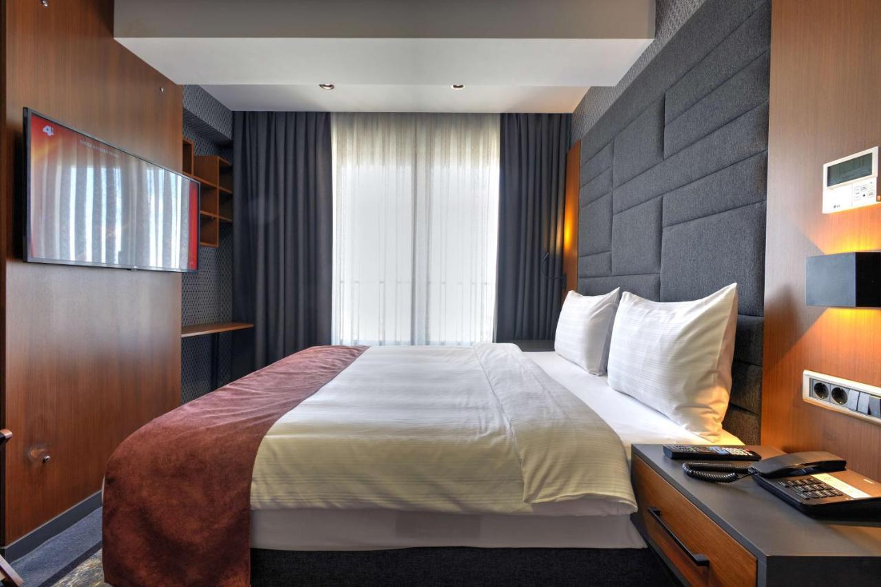 Nova Vista Deluxe & Suites A Member Of Radisson Individuals เอสเกซีเฮียร์ ภายนอก รูปภาพ