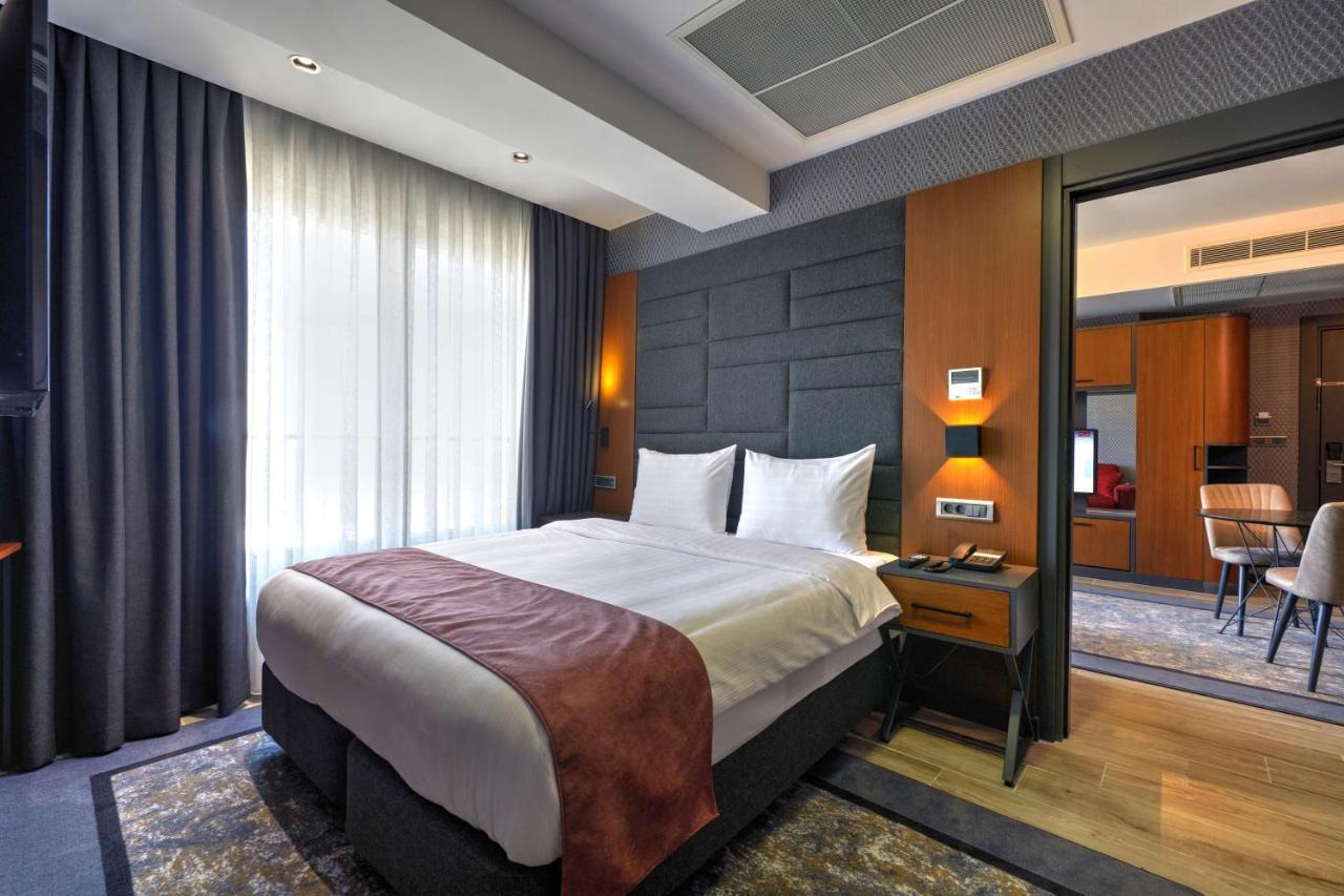 Nova Vista Deluxe & Suites A Member Of Radisson Individuals เอสเกซีเฮียร์ ภายนอก รูปภาพ